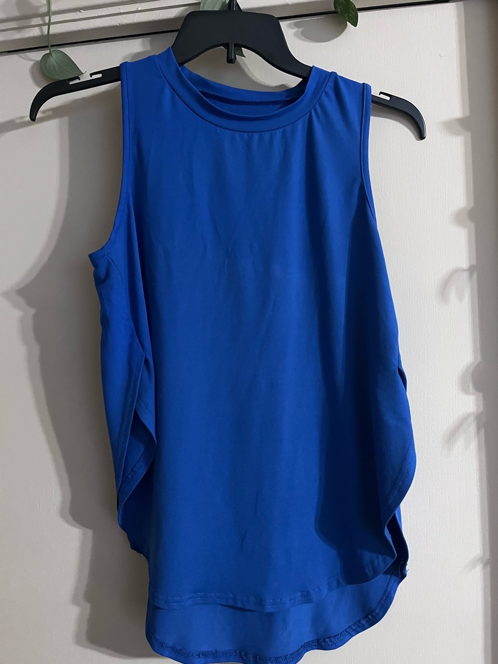 Women's Royal Blue Sleeveless Tank Top